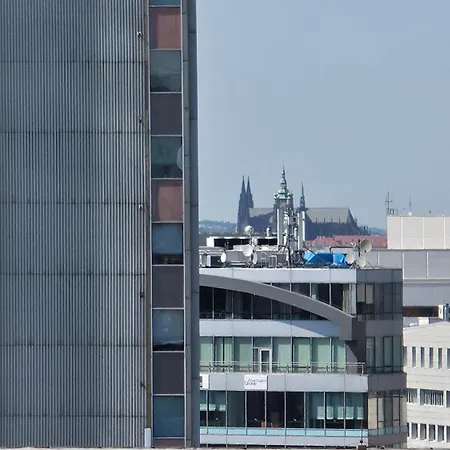 1bdr Dazzling Only 8 Min To Wenceslas Square דירה *