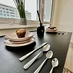 1bdr Dazzling Only 8 Min To Wenceslas Square Apartman