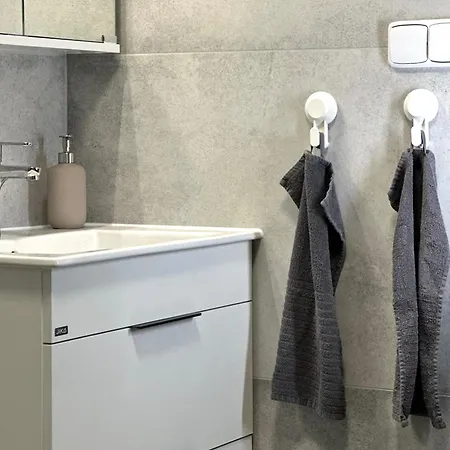 1bdr Dazzling Only 8 Min To Wenceslas Square *