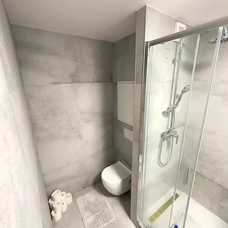 Appartement 1bdr Dazzling Only 8 Min To Wenceslas Square *