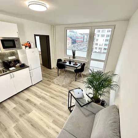 아파트 1bdr Dazzling Only 8 Min To Wenceslas Square *