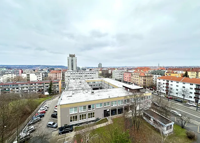 1bdr Dazzling Only 8 Min To Wenceslas Square *